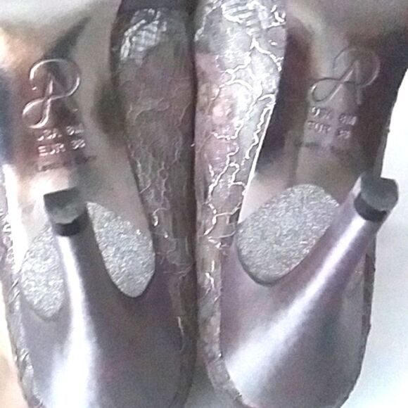 Adrianna Papell Francesca Peep Toe Pumps Steel Gray Lace Satin Knot size 8 - Picture 11 of 13